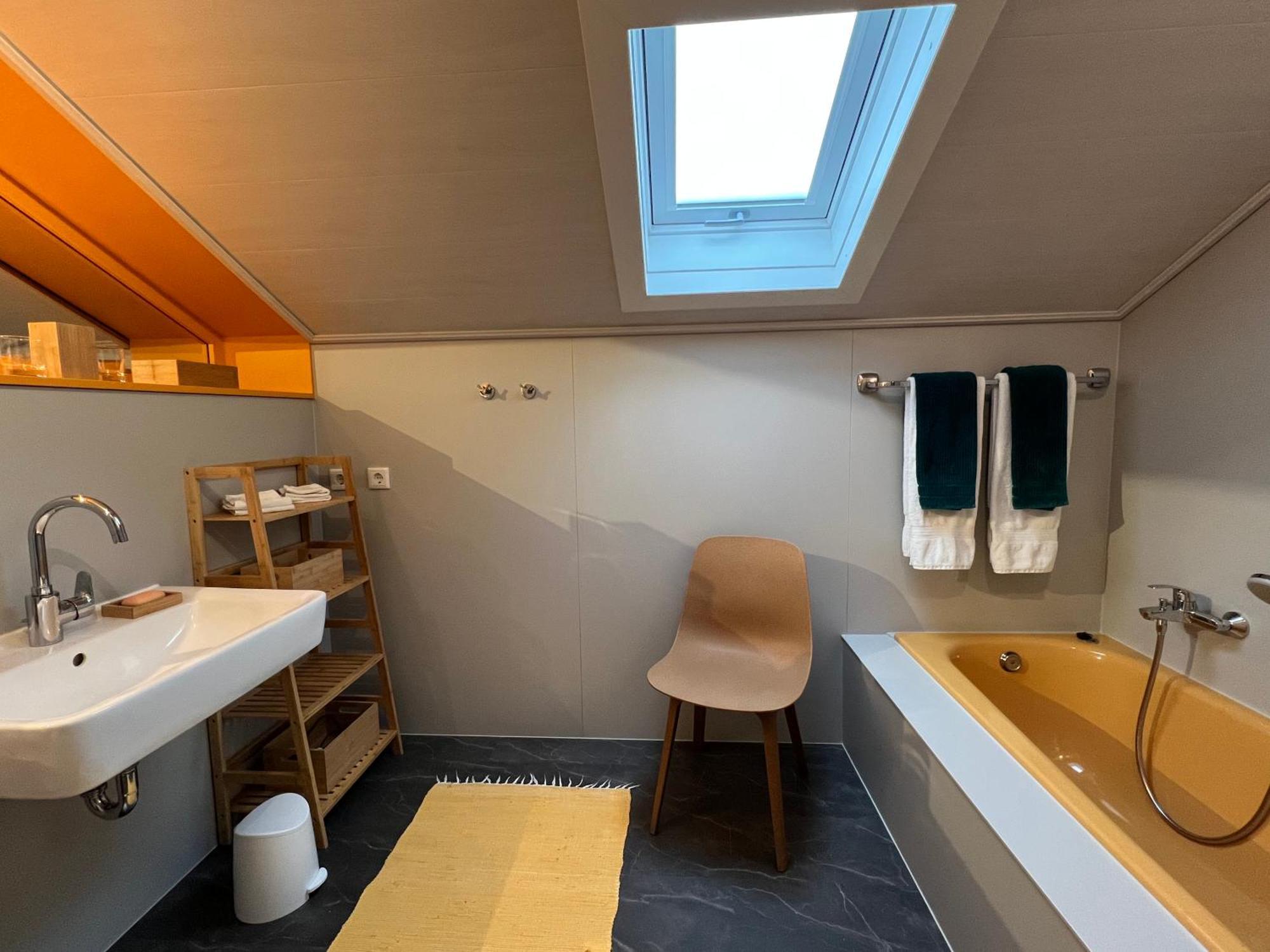 Fi-Suiten Waldeck  Exterior photo